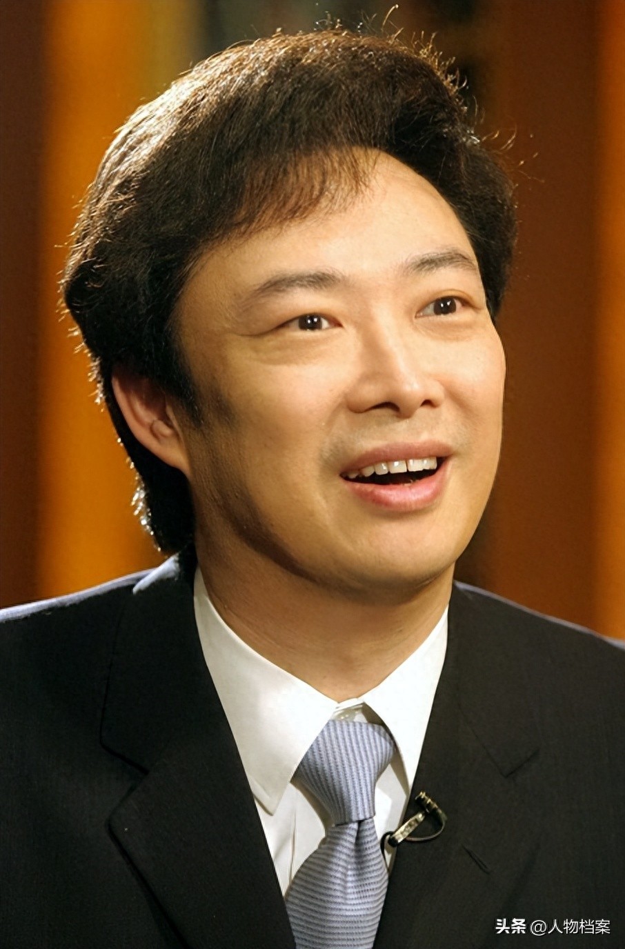 至今不娶妻的5位大龄男星，最大70岁，最小54岁，各有各的苦衷