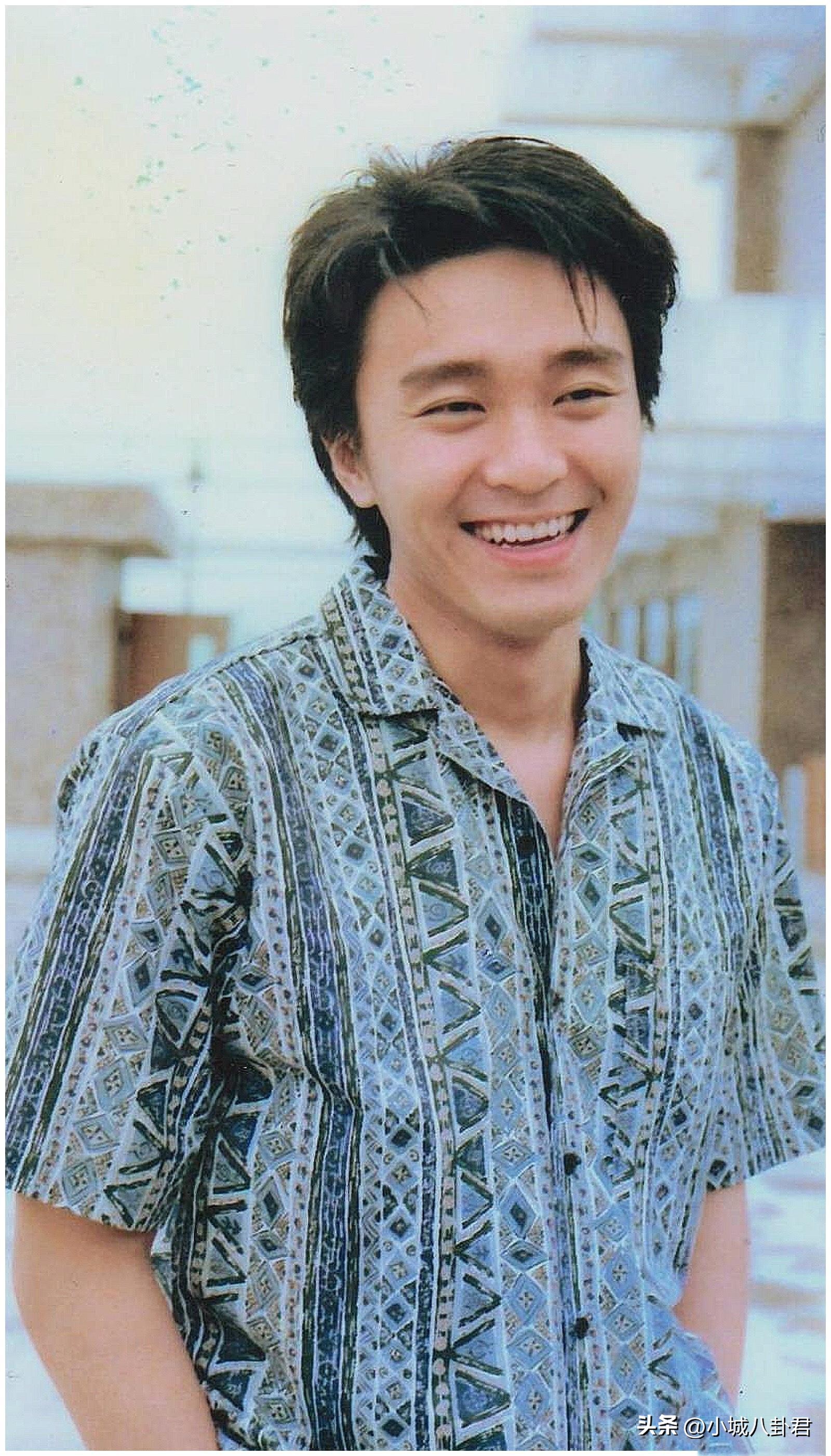 至今未婚的19位娱圈大龄男星，各有各的苦衷，最大71岁，最小38岁