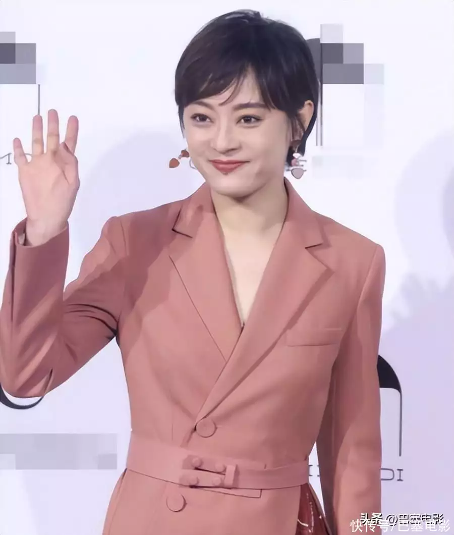 合影杀手身高劣势_娱乐圈娇小女明星_娱乐圈女明星身高对比
