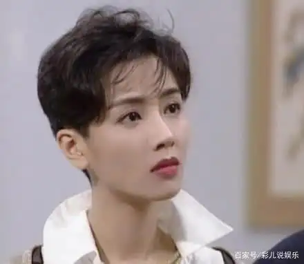 袁洁莹与刘銮雄_短发女神袁洁莹_娱乐圈10大短发女神