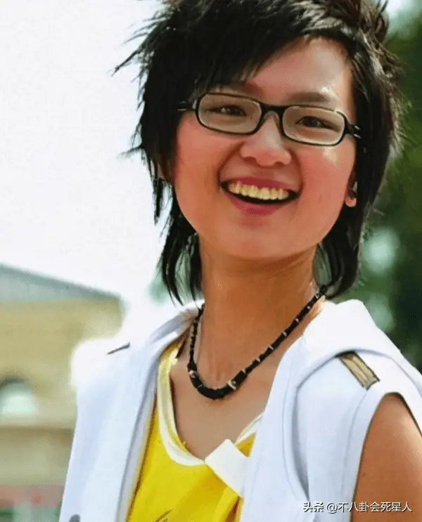 徐冬冬戚薇景甜乔欣周笔畅张檬王鸥谢依霖_女明星整容吗_娱乐圈女星整容事件