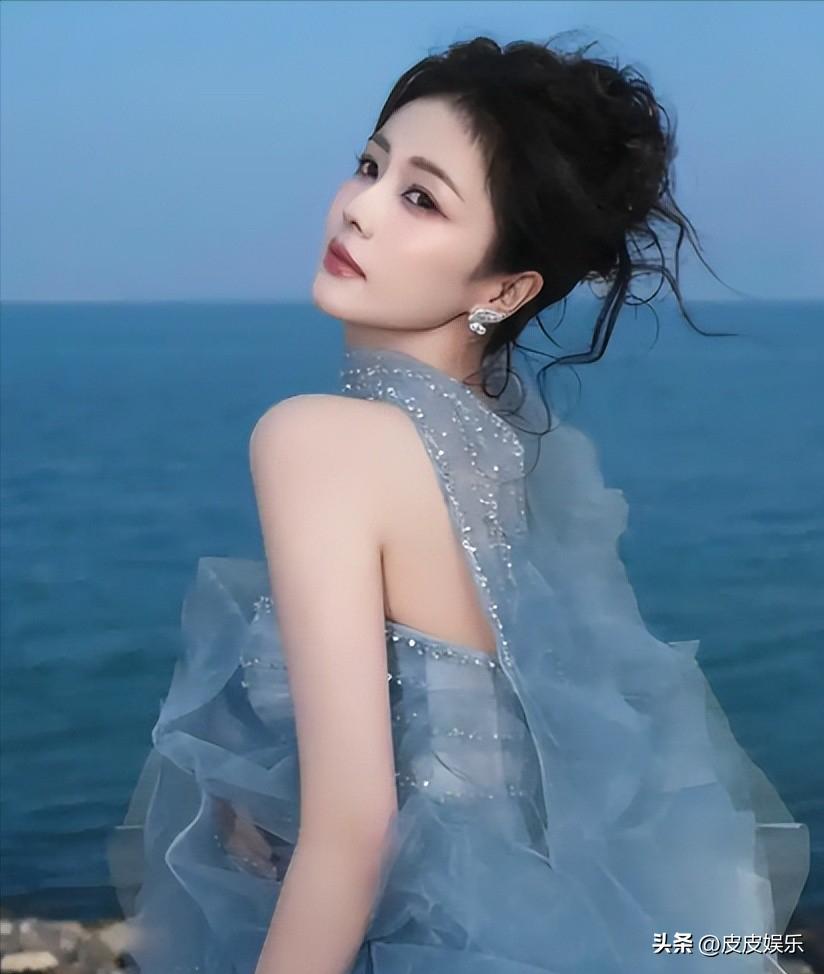 表面女神私下文盲 娱乐圈学历争议_娱乐圈谁学历最低_赵露思白鹿杨幂刘诗诗真实学历曝光