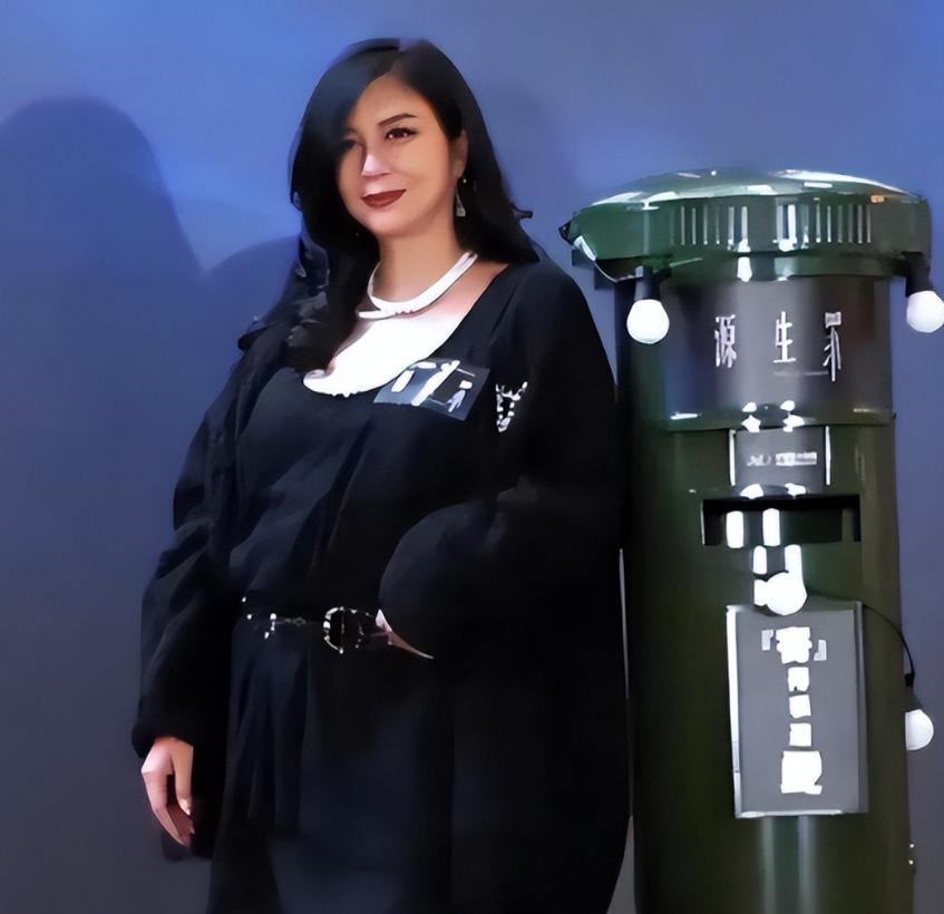 香港女明星三级_吴家丽三级片影后_吴家丽金马奖作品