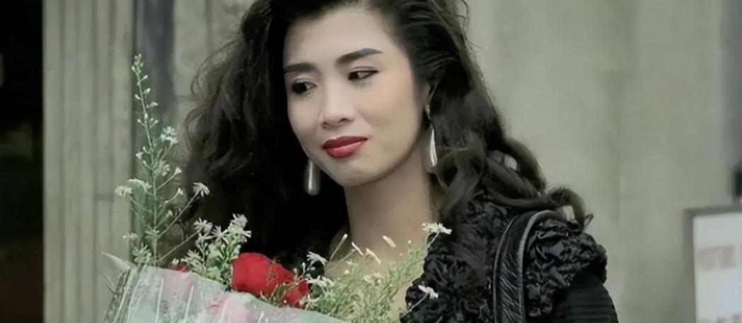 香港女明星三级_吴家丽三级片影后_吴家丽金马奖作品