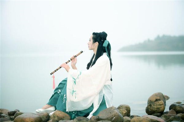 属鼠女好福气_天生有福气的生肖女_有福气的女明星
