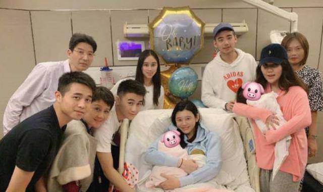 女明星 顺产_赵丽颖生儿子_刘诗诗生宝宝