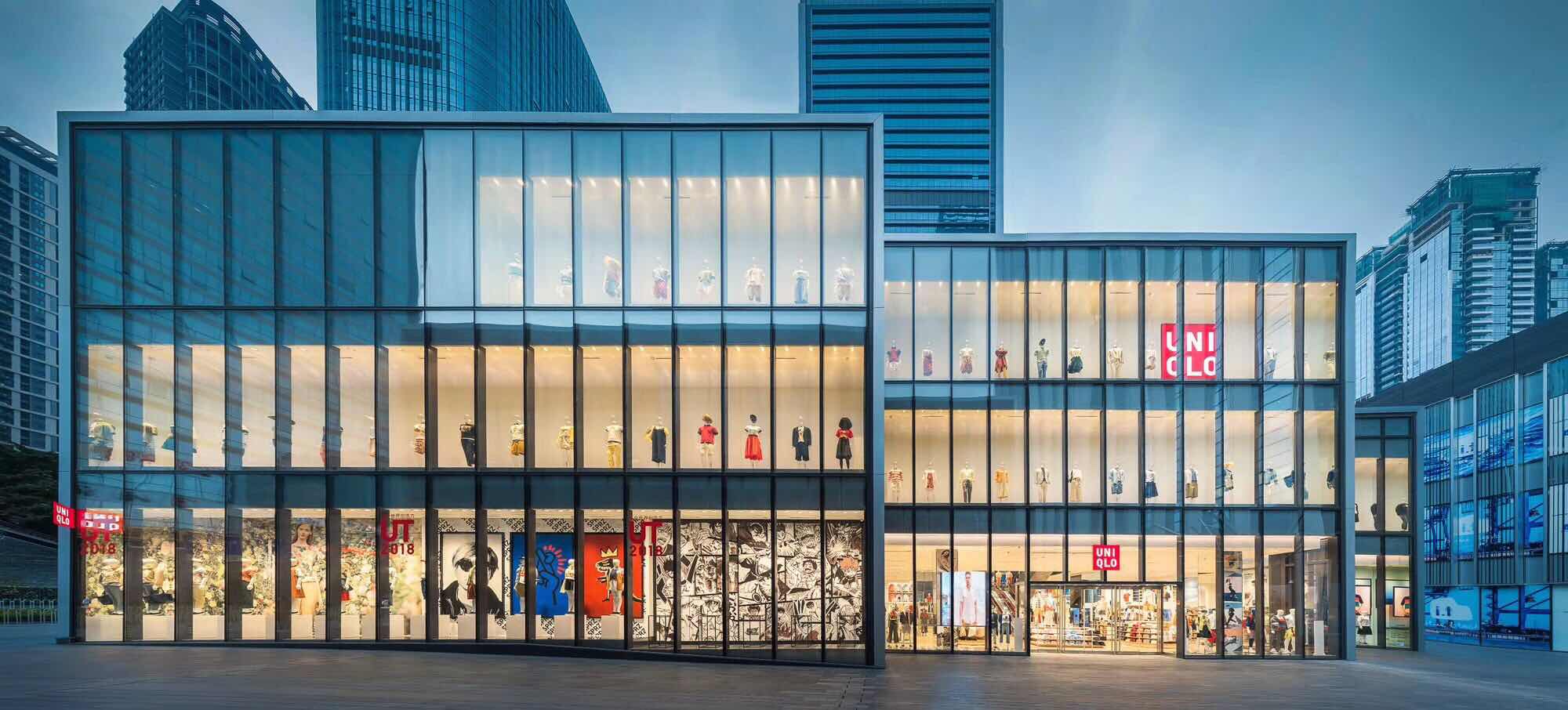 优衣库在深圳开了一家超大店 把和它有关的穿衣概念都装了进去