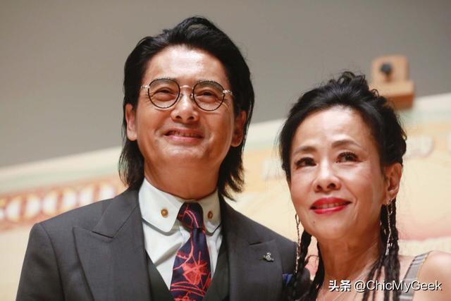 娱乐圈老模范夫妻_娱乐圈模范夫妻_周润发陈荟莲爱情故事