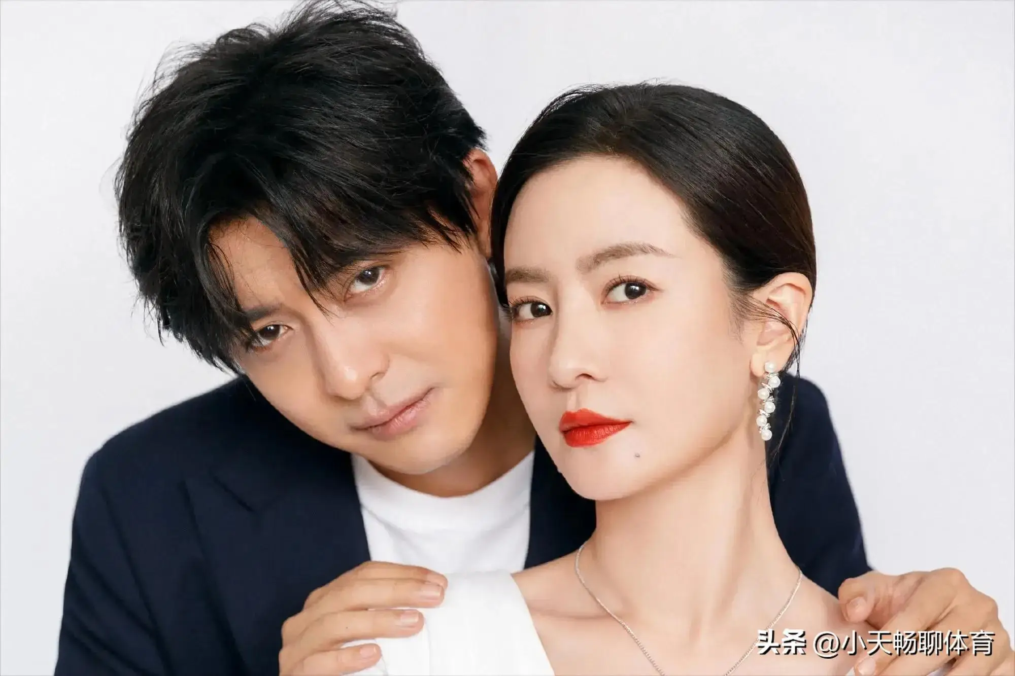 娱乐圈老模范夫妻_戚薇李承铉爱情故事_娱乐圈嫁给爱情模范夫妻