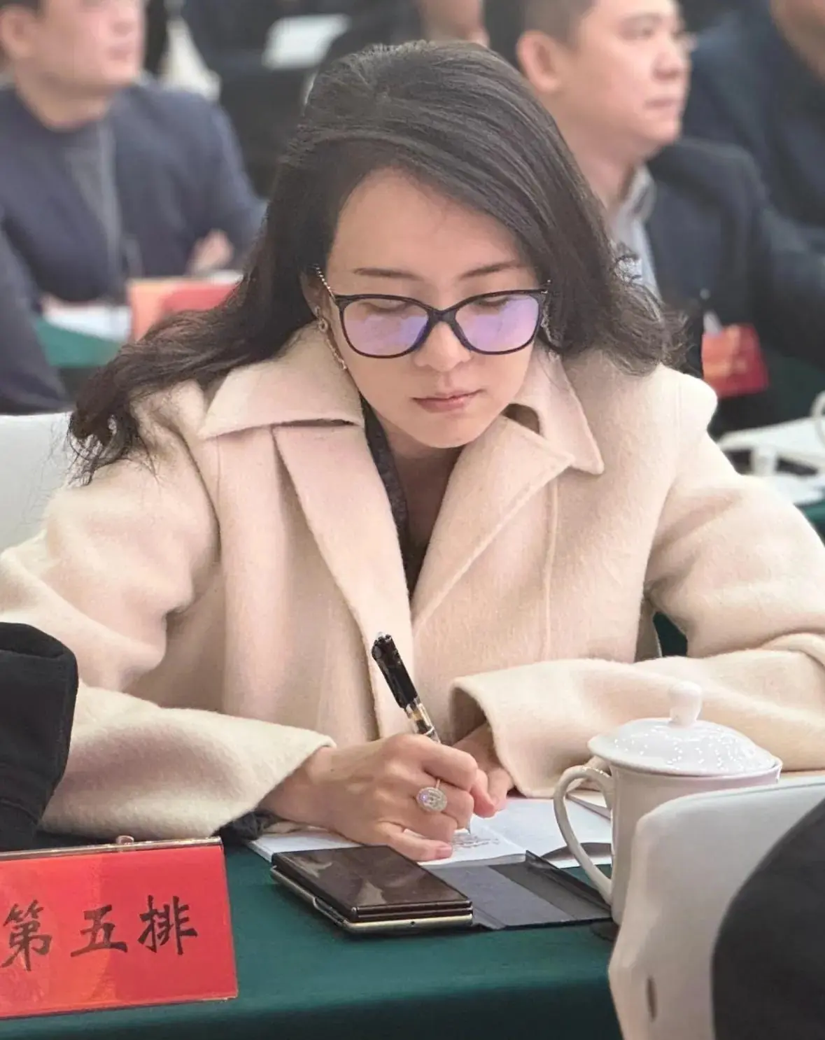 章子怡状态回春原因_整容失败的女明星中国_章子怡整容失败争议