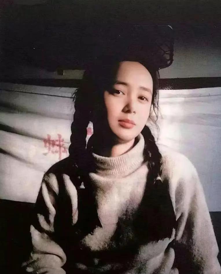 美女野兽组合 娱乐圈丑男美女恋爱故事 娱乐圈颜值与才华反差情侣_娱乐圈最丑男