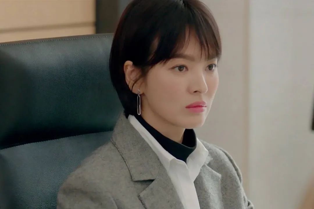 宋慧乔皮肤保养秘诀_宋慧乔冻龄护肤方法_女明星为啥不老