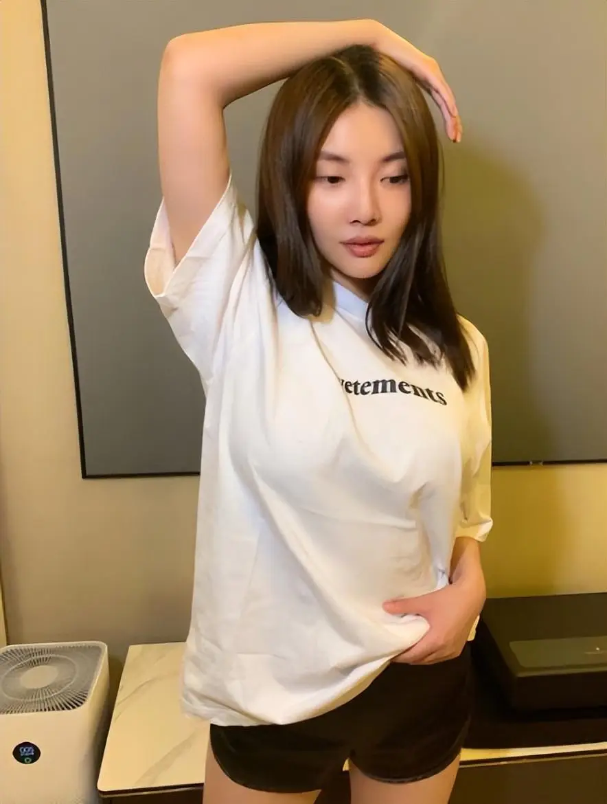 徐冬冬尹子维感情曝光_娱乐圈明星感情真实性_娱乐圈最新的情侣