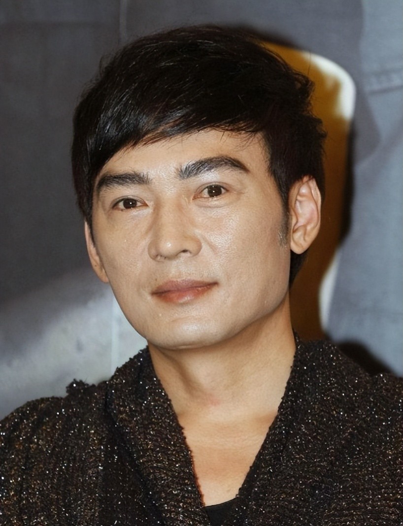 内幕娱乐圈_娱乐圈潜规则_娱乐圈黑幕曝光