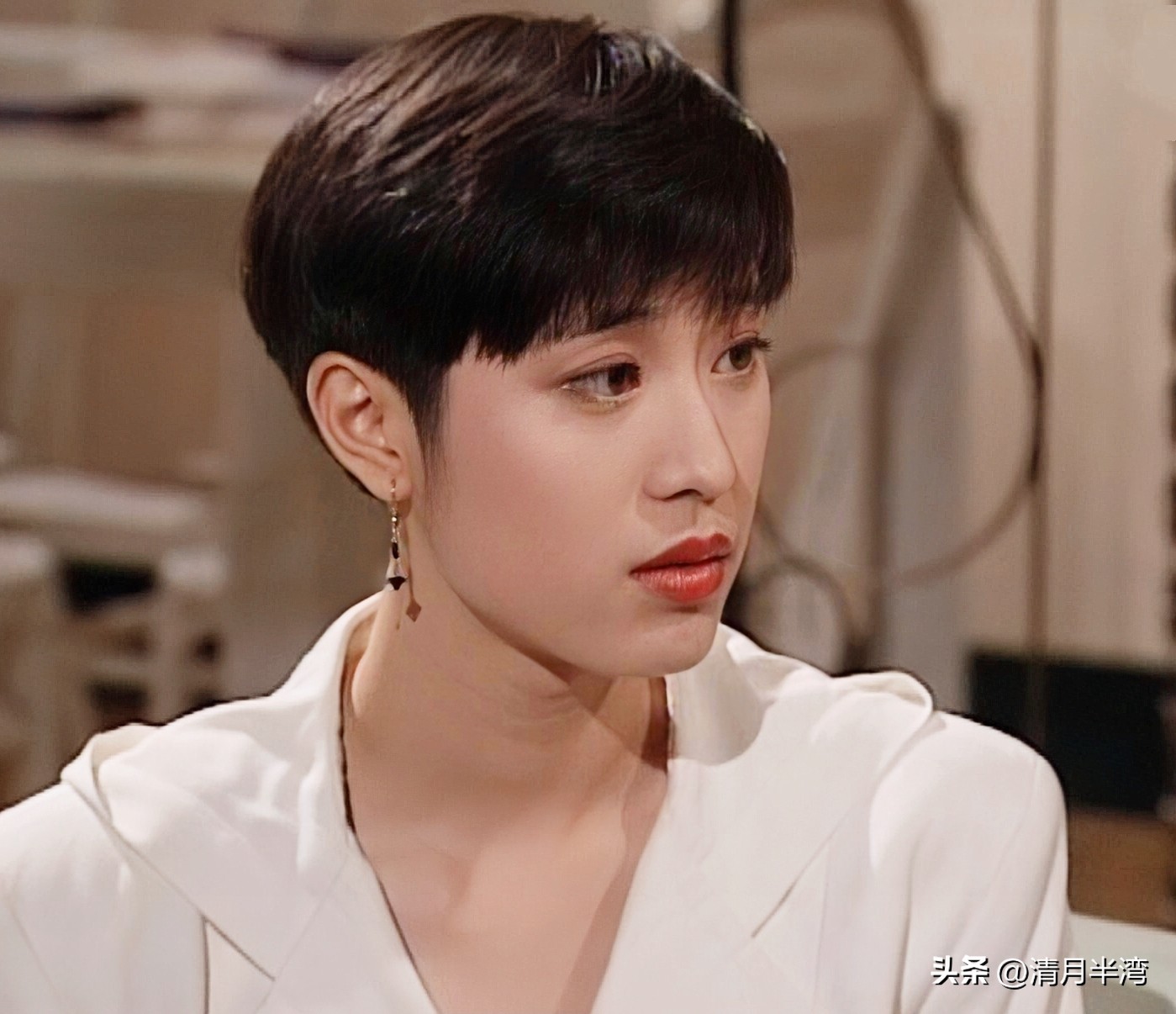 港风女星短发代表_港圈女星短发造型_短发 女明星 生
