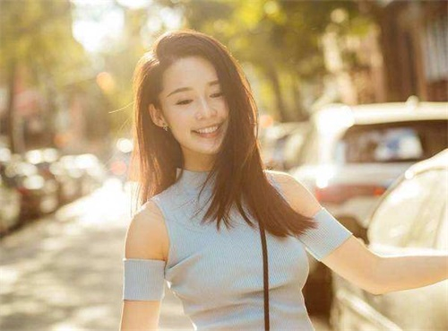 娱乐圈女星谁的笑容最有感染力？最后一位最受观众喜爱！