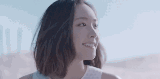 女明星大笑好看_如何笑起来更好看_微笑训练教程