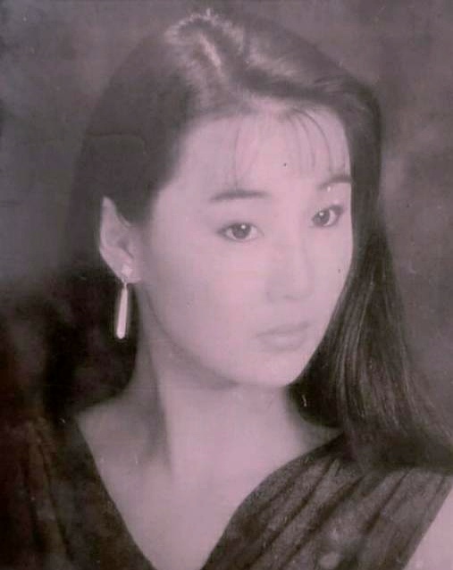 香港女明星挂历图片_张曼玉挂历版权问题_日本演员中野良子挂历
