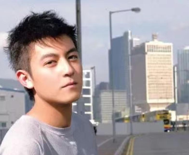 陈冠希艳照门事件回顾_陈冠希退出娱乐圈原文_陈冠希道歉退圈事件