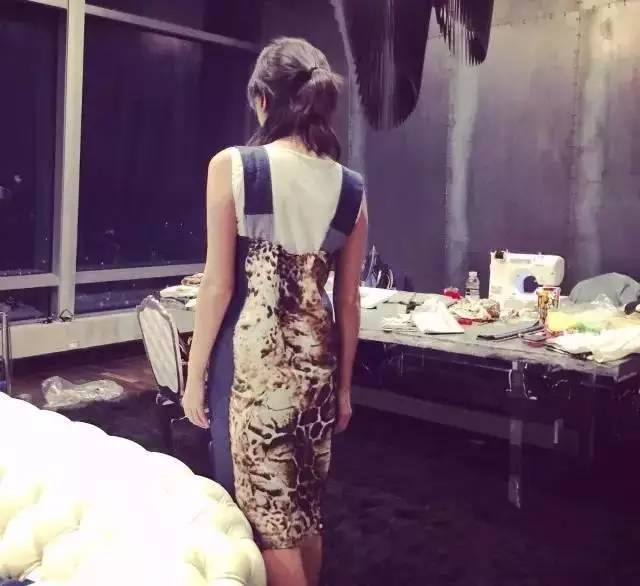 徐静蕾才女多才多艺_娱乐圈知名女导演_徐静蕾导演作品票房破亿