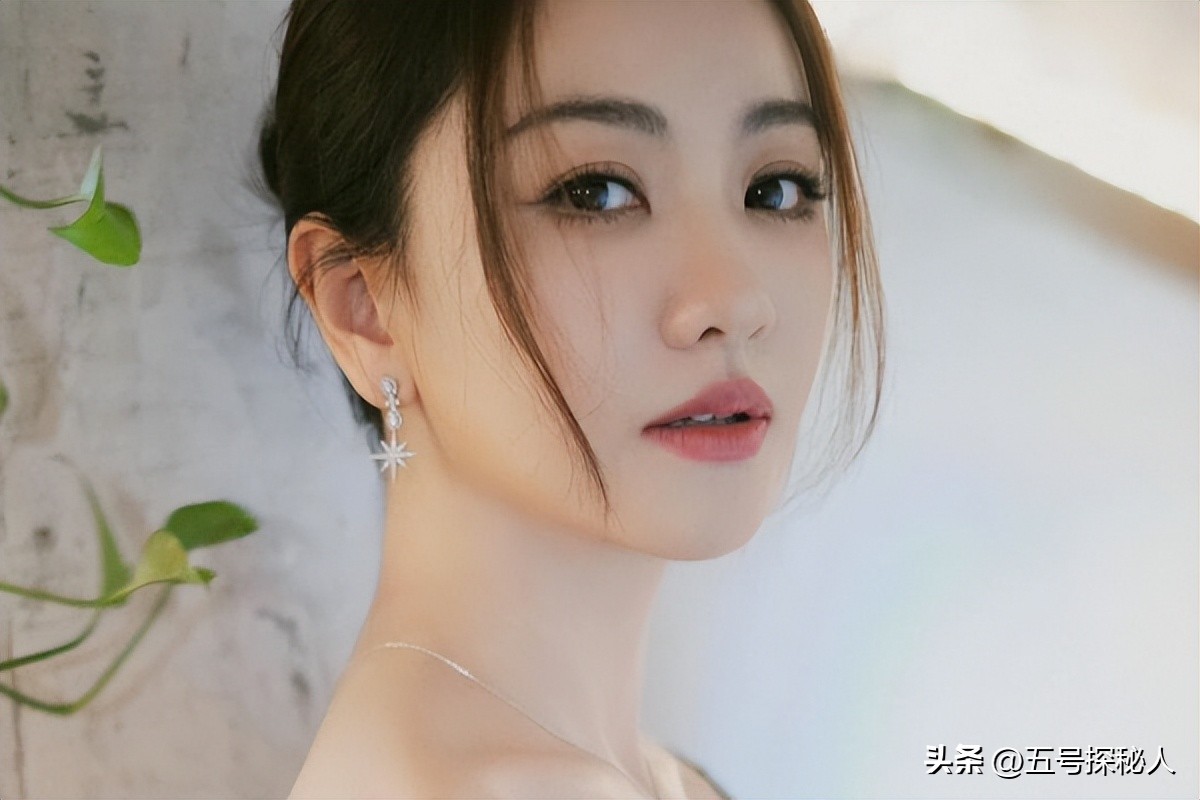 出道以来无黑料无绯闻的明星,_娱乐圈干净女明星_刘亦菲孙俪杨蓉李沁刘诗诗谭松韵