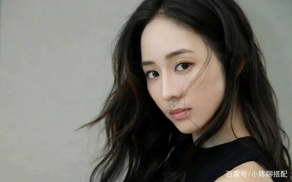 长方形脸女明星_长脸女人如何变美_长脸女星妆容技巧