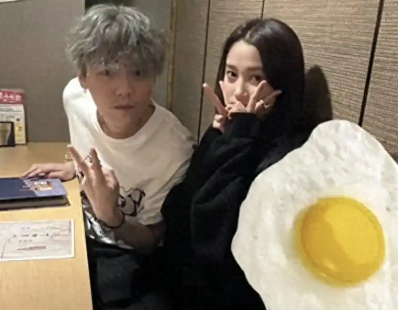 彭昱畅女友官宣_女明星女朋友_彭昱畅女友照片