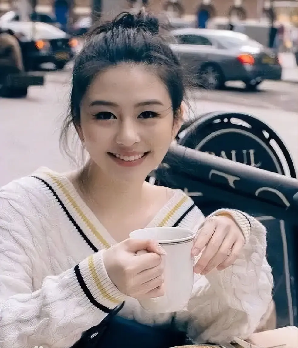 邱淑贞 参加港姐 _中国女明星邱淑贞_邱淑贞 早年经历 