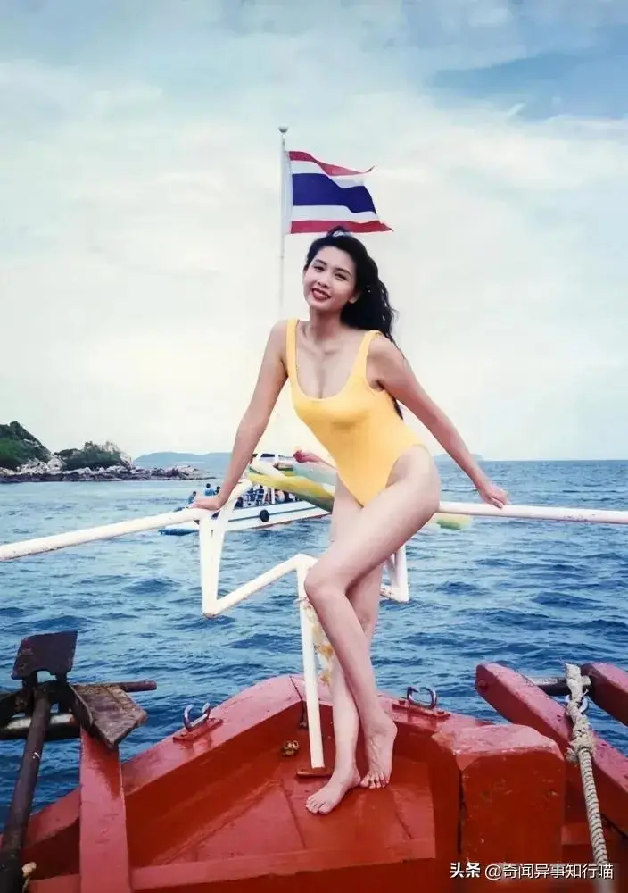 中国女明星邱淑贞_邱淑贞港姐落选整容风波_邱淑贞三级片女王转型之路