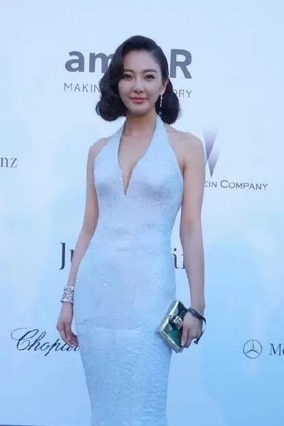 熟女长相_张雨绮年轻感_豪放熟女明星
