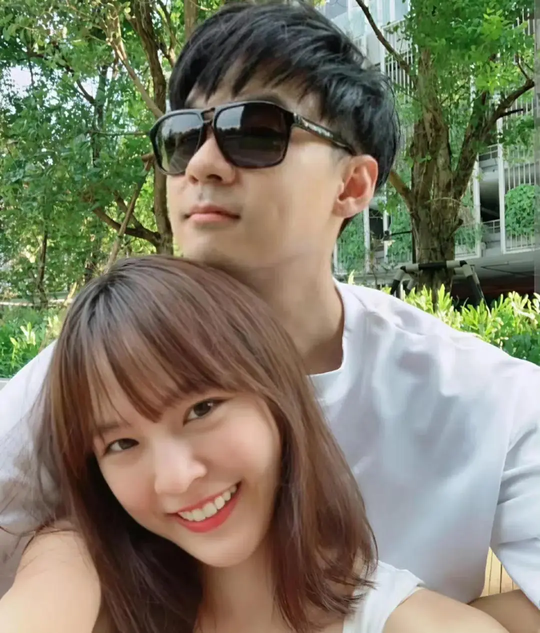泰国娱乐圈明星夫妻 真实爱情_娱乐圈文情侣节目_泰国明星因戏生情 婚姻故事