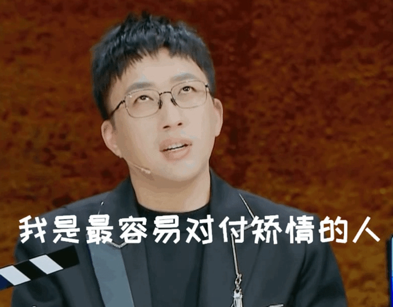 昨晚娱乐圈太热闹！北影节群星闪耀，成龙拒演引热议，奔跑吧笑料不断