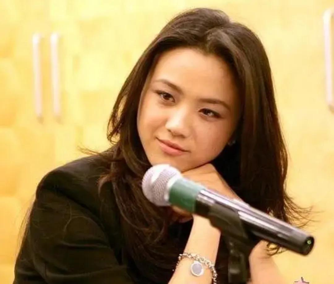 娱乐圈没有整容过_单眼皮美女演技_单眼皮女明星