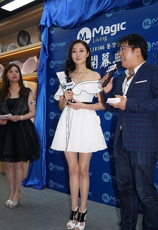 单眼皮美女演技_单眼皮女明星_娱乐圈没有整容过