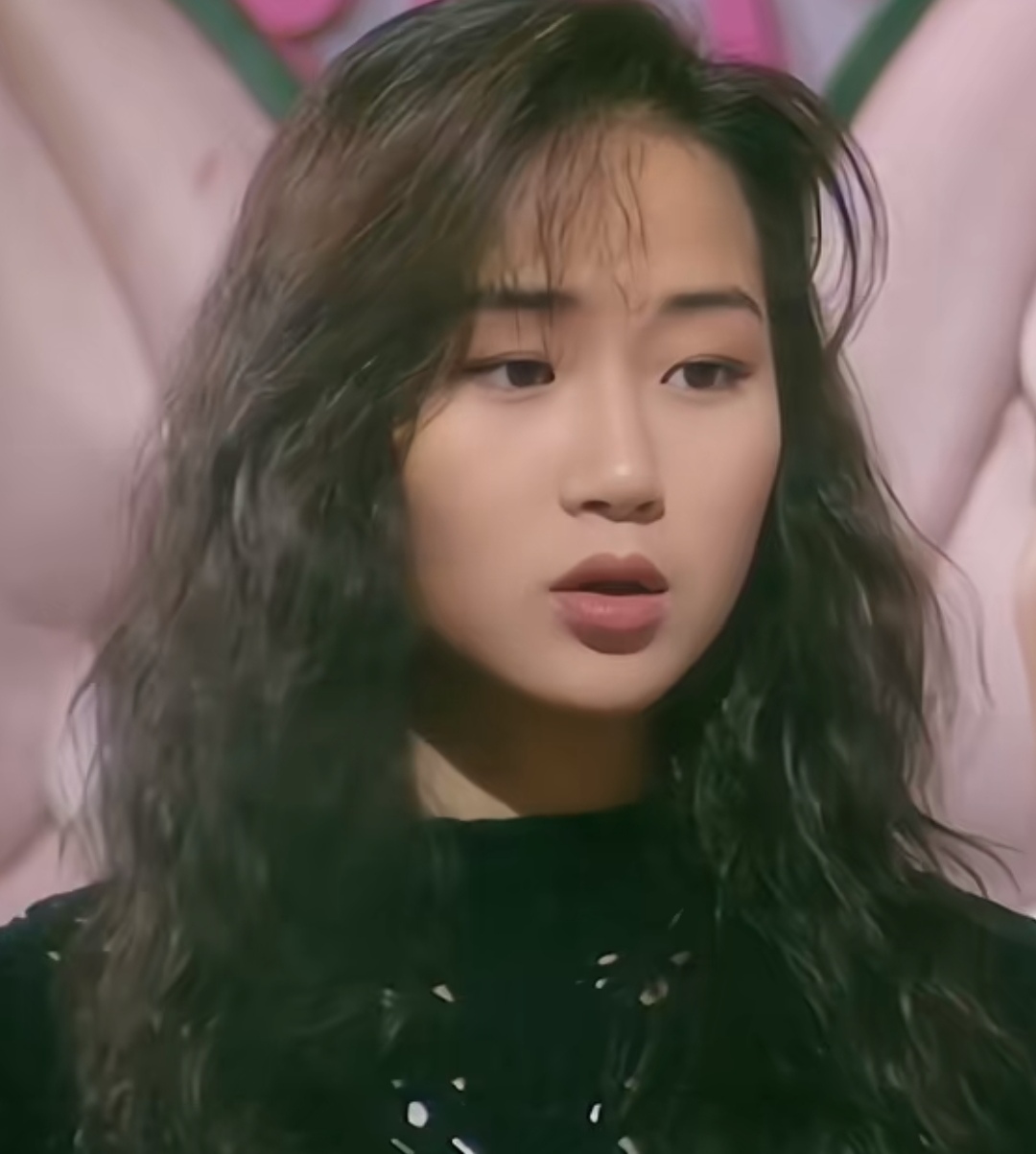 单眼皮美女演技_娱乐圈没有整容过_单眼皮女明星