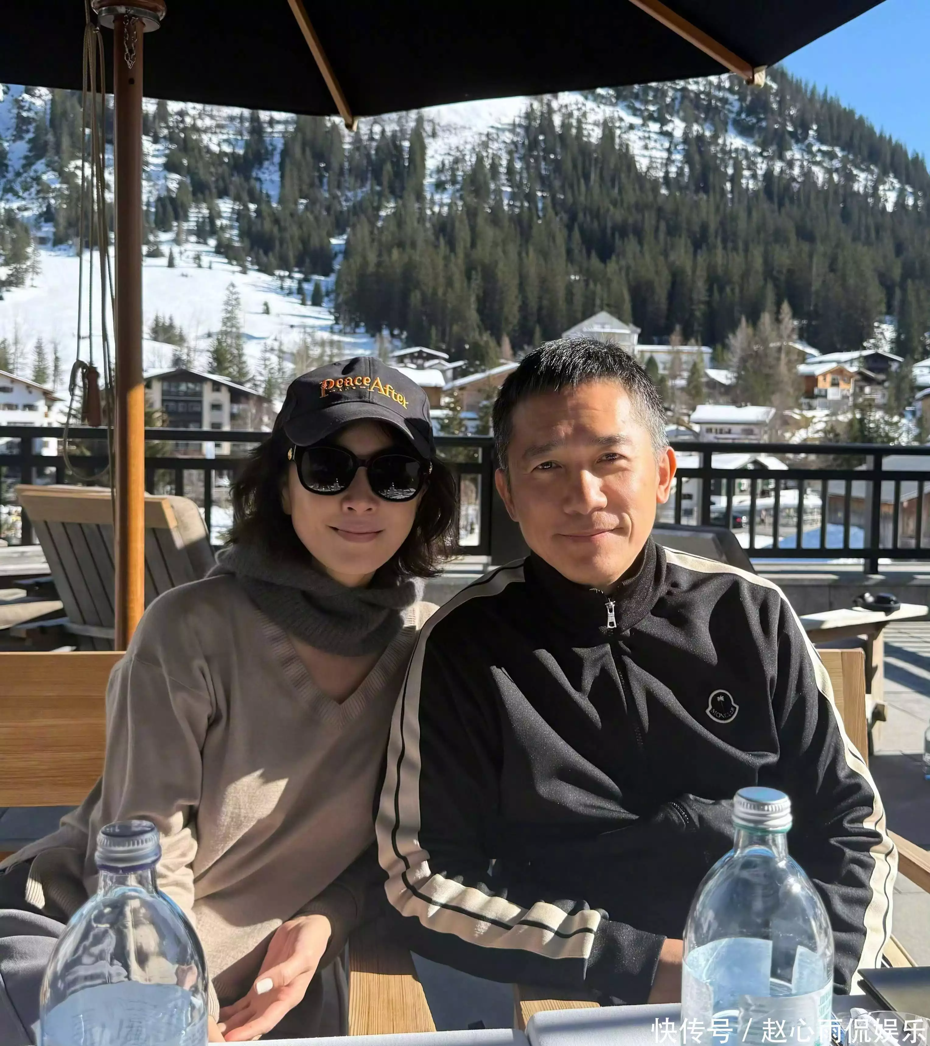 刘嘉玲章泽天访谈_章泽天 娱乐圈_章泽天刘嘉玲播客录制