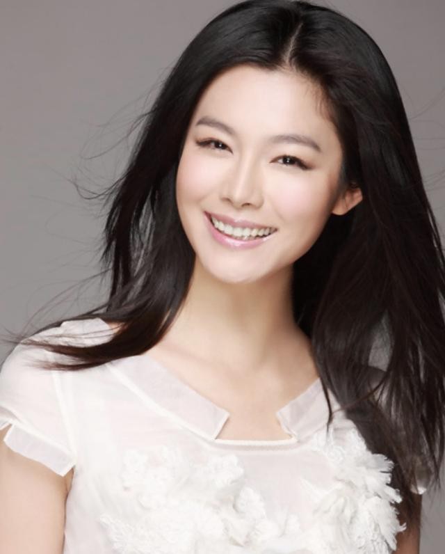 于娜身材变化_情绪对体重的影响_娱乐圈的胖女明星