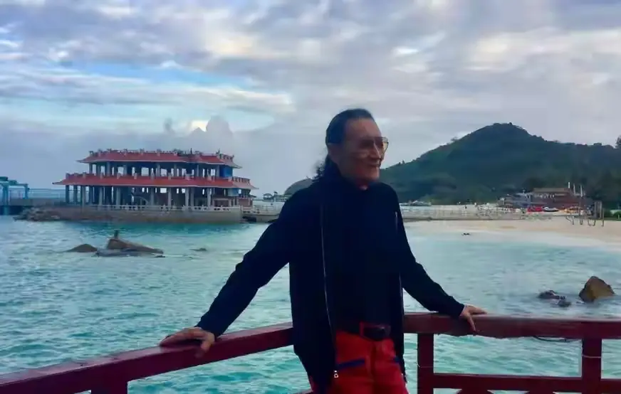 香港娱乐圈被谁控制_谢贤 仗义提携后辈 香港娱乐圈 德行 人情味