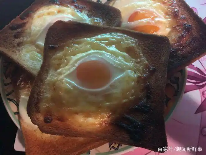煮鸡蛋爆炸_烤箱食物失败案例_明星黑暗料理图片大全高清,