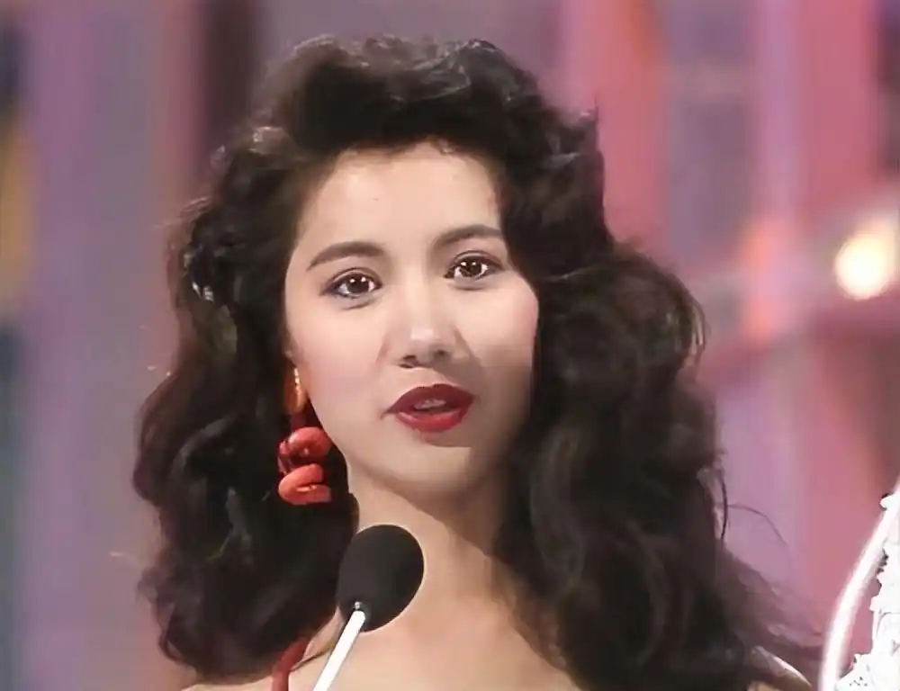旺夫面相的女明星_朱珠陈红袁咏仪郭晶晶景甜_娱乐圈天生富贵相女星