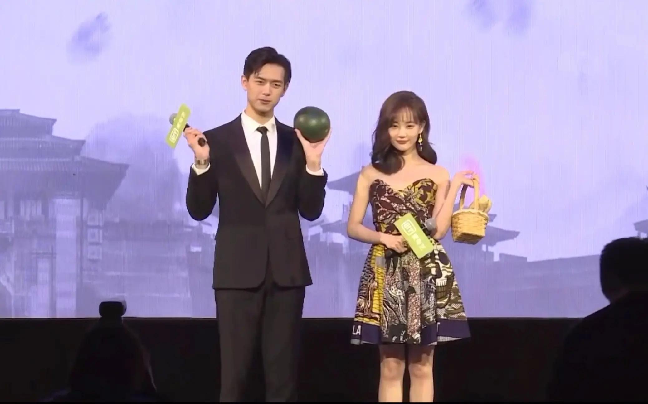 女明星 小鲜肉_强捧不红 资源咖 演员演技