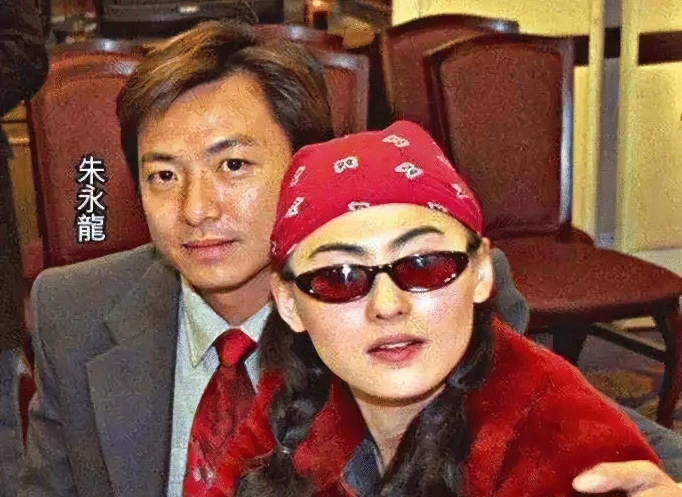 陈妍希清纯人设绯闻_陈妍希退出娱乐圈_高圆圆感情经历