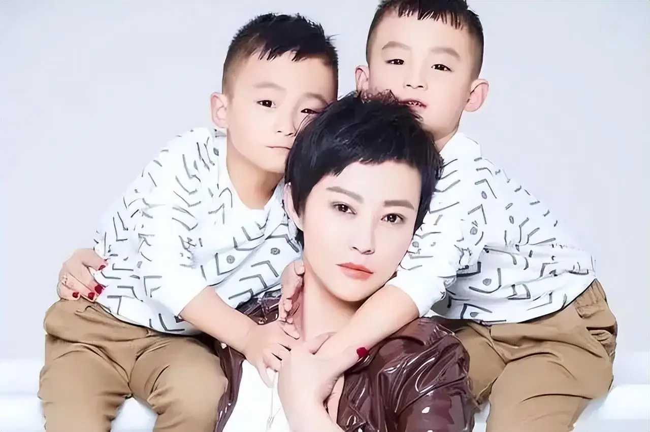 女明星感情经历_女明星婚姻故事_惊艳女明星