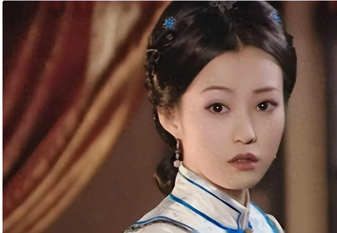 女明星感情经历_惊艳女明星_女明星婚姻故事