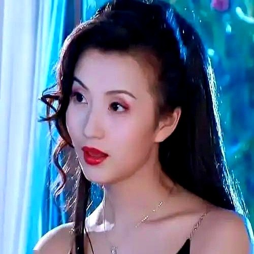 有桃花眼的女明星_一眼勾魂的桃花眼女星_桃花眼女星的独特魅力