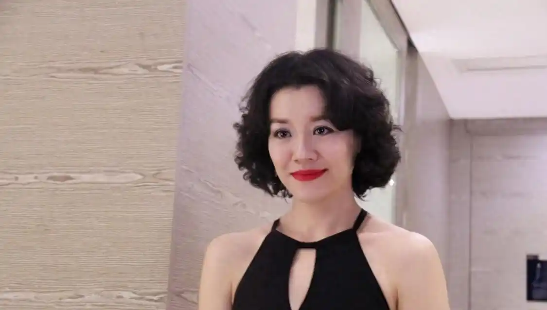 娱乐圈最干净的女星_唯一品德高尚没有黑料的明星是谁啊图片,_演技派女演员不整容