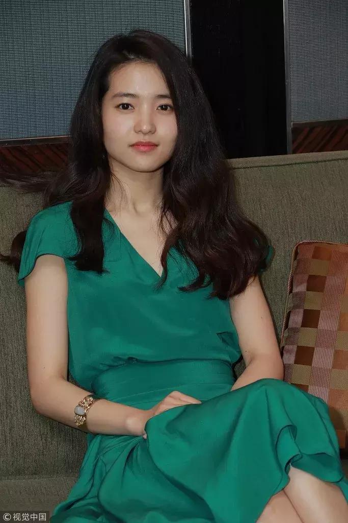 辛芷蕾短发分析_短发造型_女明星短发造型